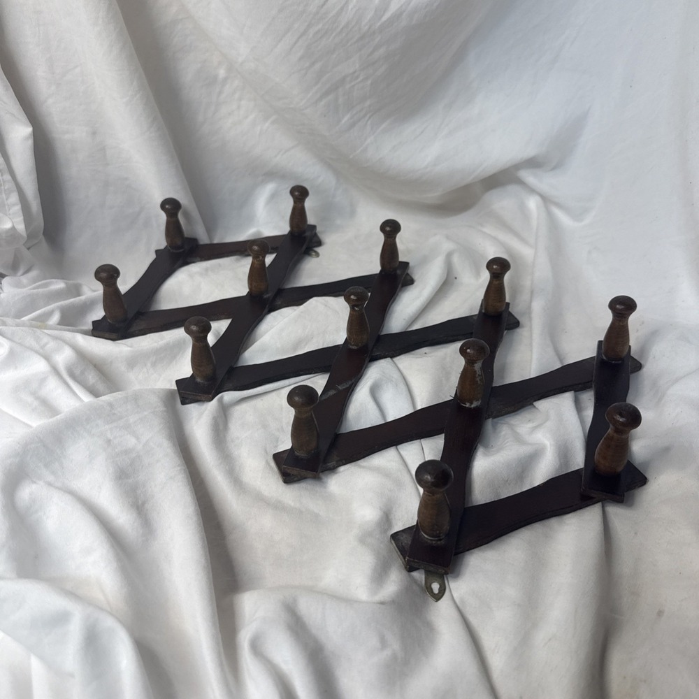 Vintage Wood Expandable Peg Rack- Multi-Purpose Accordion Wall Hangers Cottage
